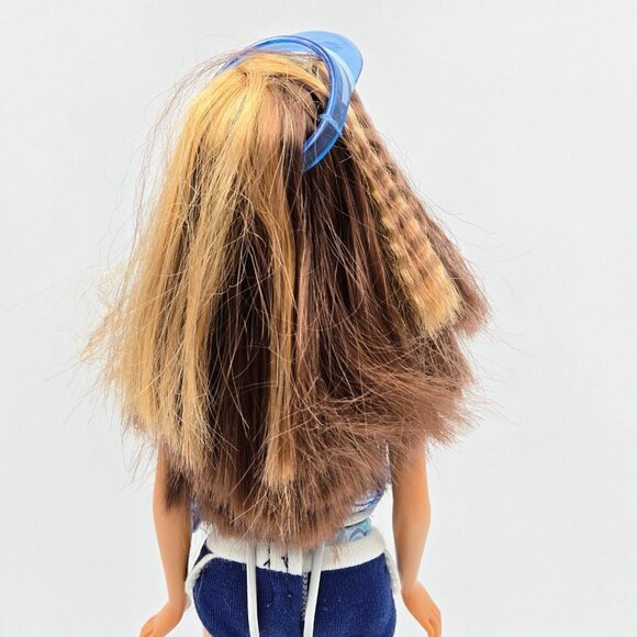 Teresa Cali Girl Fashion Barbie Doll 2003 C6463 Mattel Read - Picture 9 of 16